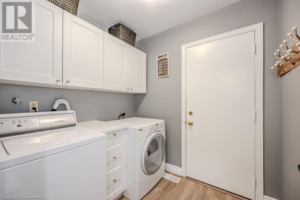 57 Tinatawa Court E, Kitchener, Ontario  N2A 3G9 - Photo 28 - 40669351