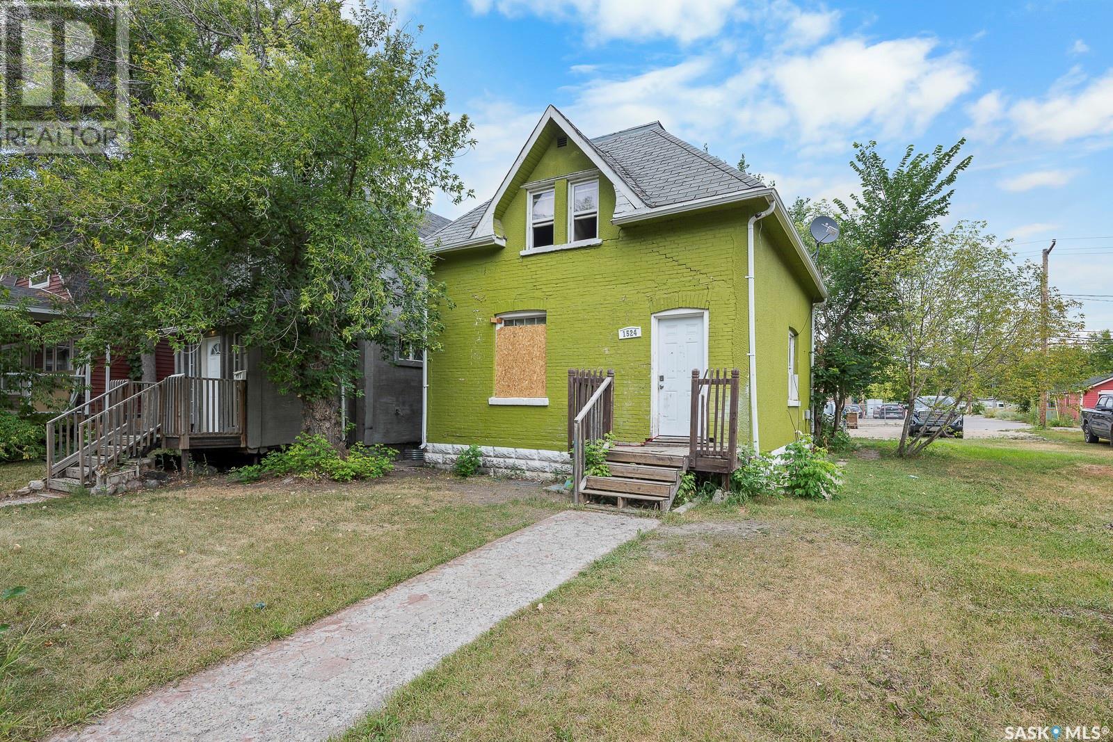 Property at 1524 VICTORIA AVENUE image 1