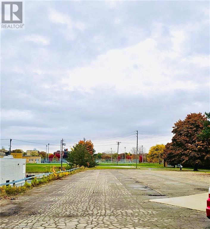 192 Mary Street Unit# 2, Brantford, Ontario  N3S 3C2 - Photo 2 - 40669414