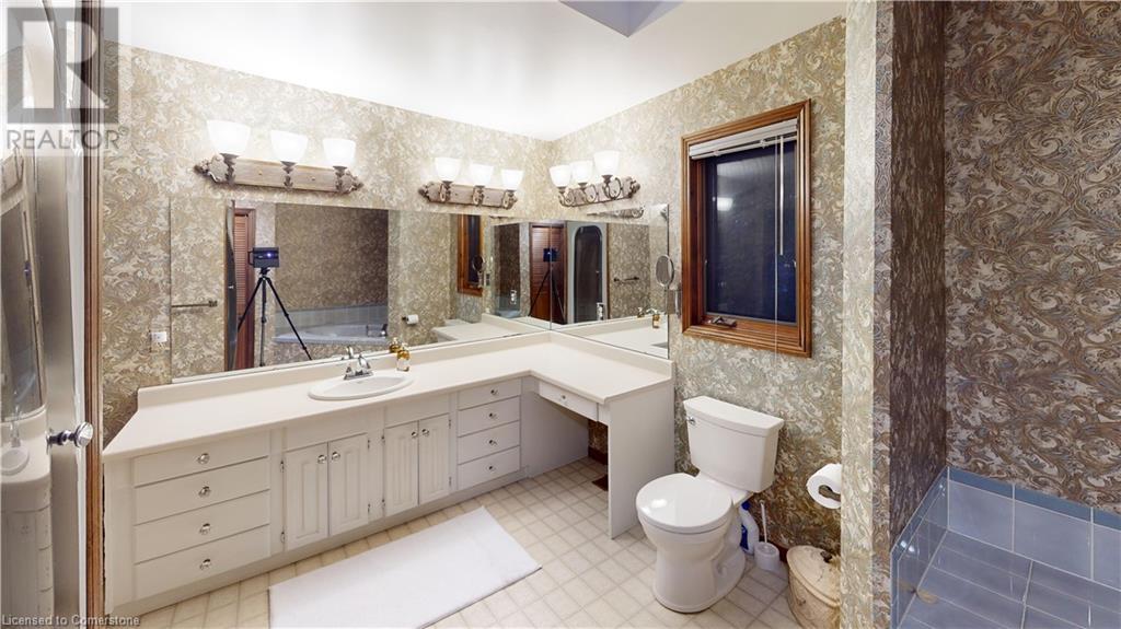 7885 Beaverdams Road, Niagara Falls, Ontario  L2H 1R6 - Photo 20 - 40668636