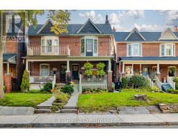 114 RAINSFORD ROAD, Toronto, Ontario