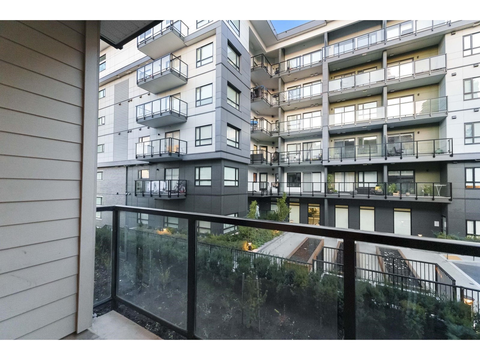 330 13768 108 Avenue, Surrey, British Columbia  V3T 0L9 - Photo 25 - R2939188