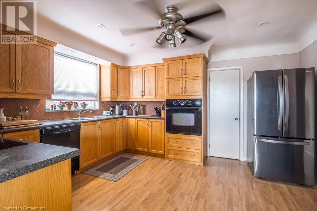 858 King Street W, Hamilton, Ontario  L8S 1K3 - Photo 9 - 40661531