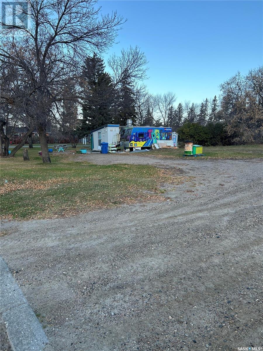 426 Main Street S, Ituna, Saskatchewan  S0A 1N0 - Photo 3 - SK986989