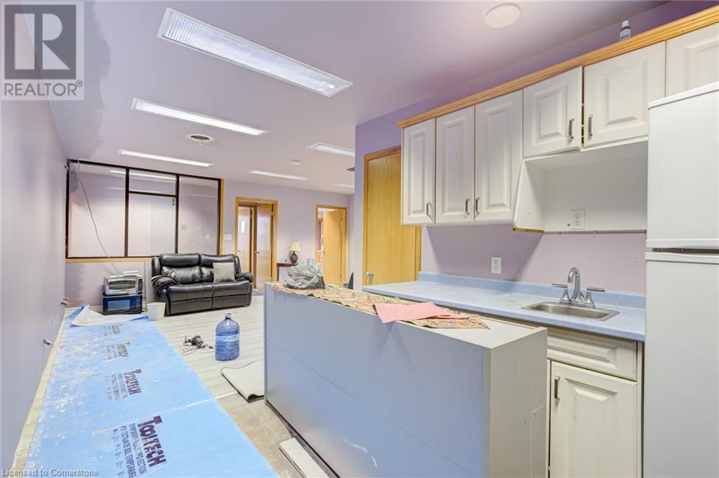 150 Victoria Street N Unit# (Upper Level): Unit 3, Kitchener, Ontario  N2H 5C6 - Photo 9 - 40669347