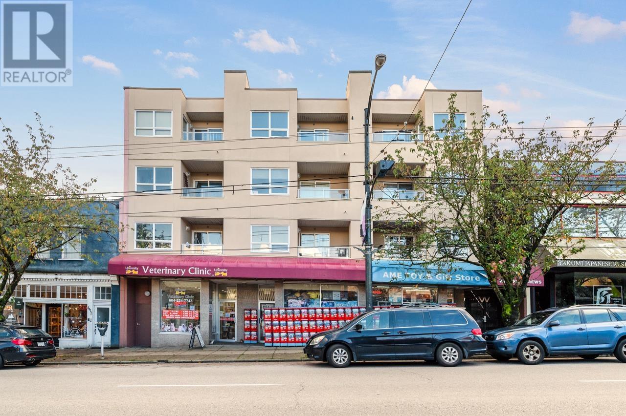 4416 W 10TH AVENUE, Vancouver