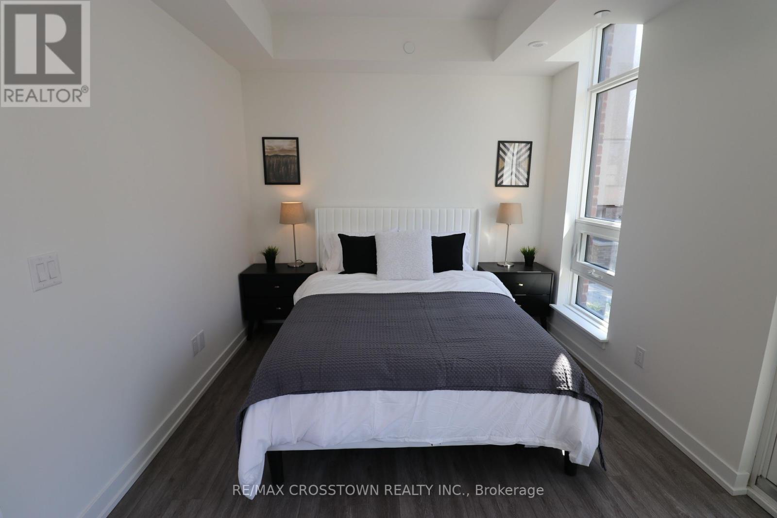 3rd - 57-861 Sheppard Avenue W, Toronto, Ontario  M3H 2T5 - Photo 8 - C9374204