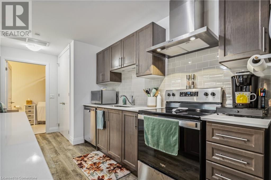 1 Redfern Avenue Avenue Unit# 220, Hamilton, Ontario  L9C 7S6 - Photo 24 - 40670048
