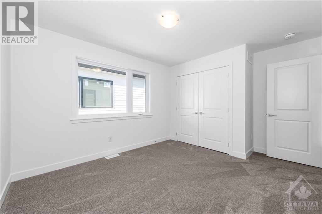 423 Shuttleworth DriveOttawa, Ontario  K1T 3W7 - Photo 14 - X9524407