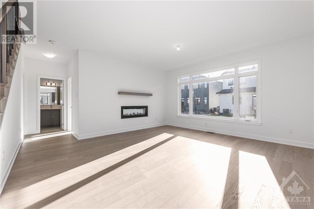 423 Shuttleworth DriveOttawa, Ontario  K1T 3W7 - Photo 9 - X9524407