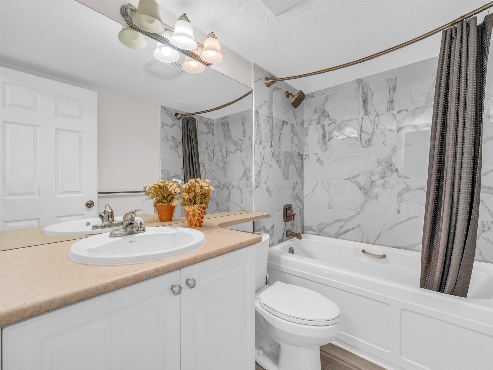 101 15140 29a Avenue, Surrey, British Columbia  V4P 3B1 - Photo 18 - R2939109