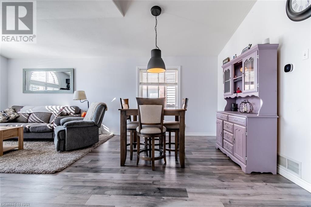 6519 Harper Drive, Niagara Falls, Ontario  L2E 7M4 - Photo 6 - 40667440