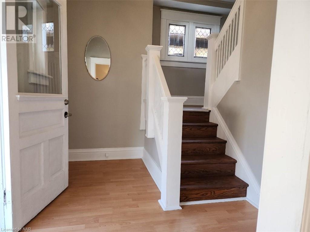 4848 Second Avenue, Niagara Falls, Ontario  L2E 4J1 - Photo 7 - 40642950