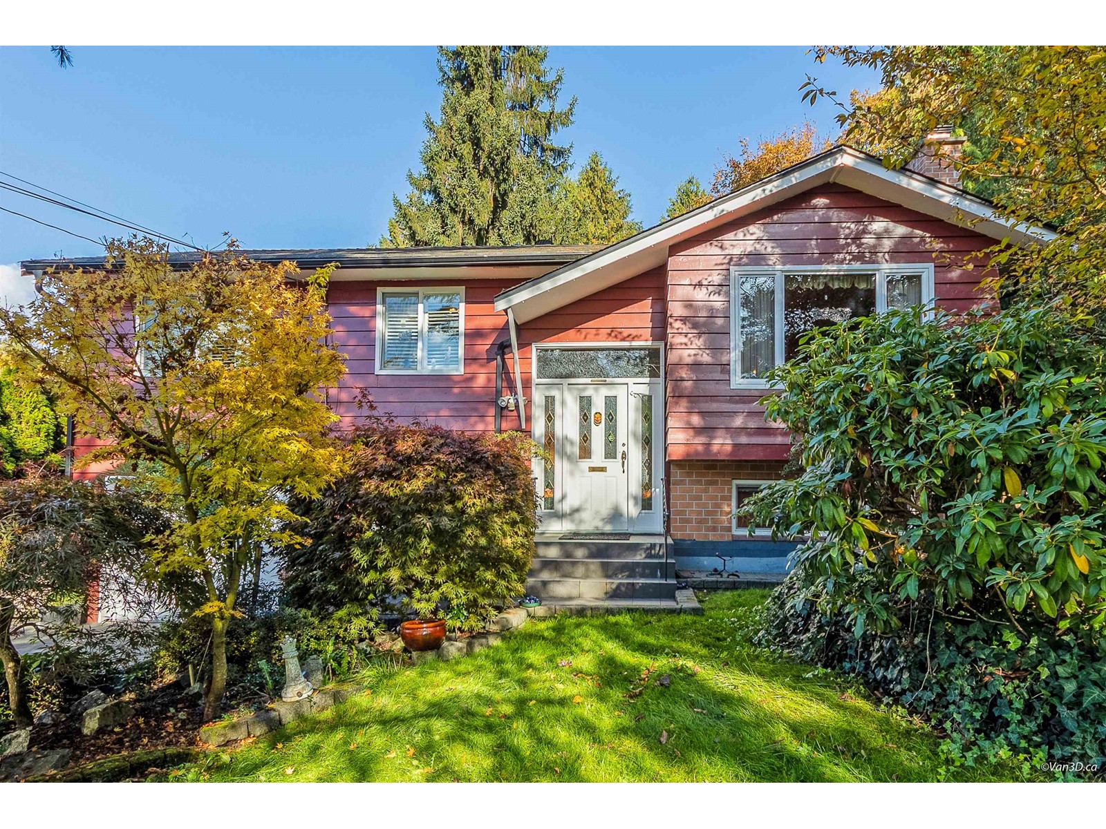 8572 ARPE CRESCENT, delta, British Columbia