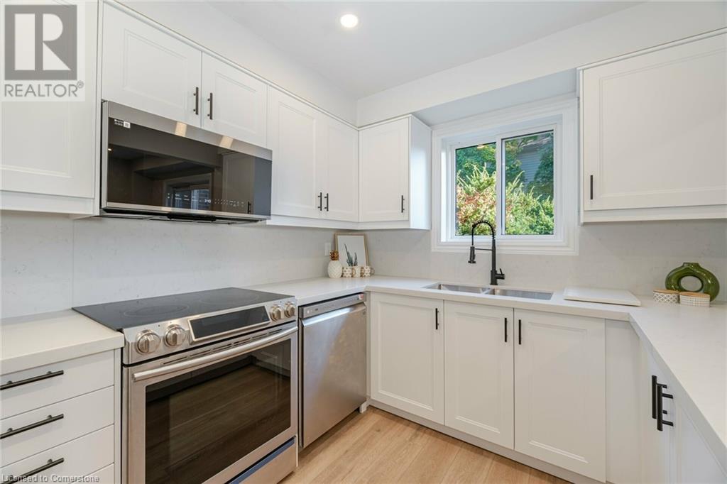 5659 Glen Erin Drive Unit# 58, Mississauga, Ontario  L5M 5P2 - Photo 14 - 40670005