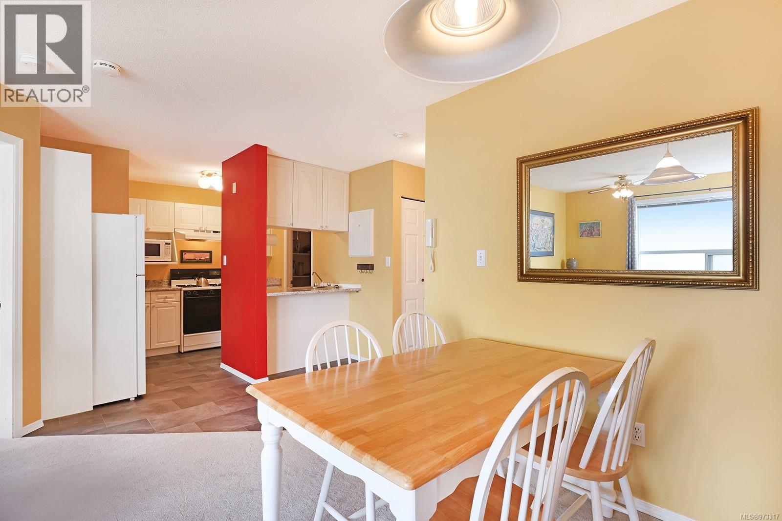 101 1105 Henry Rd, Courtenay, British Columbia V9J 1L0 - Photo 8 - 973317