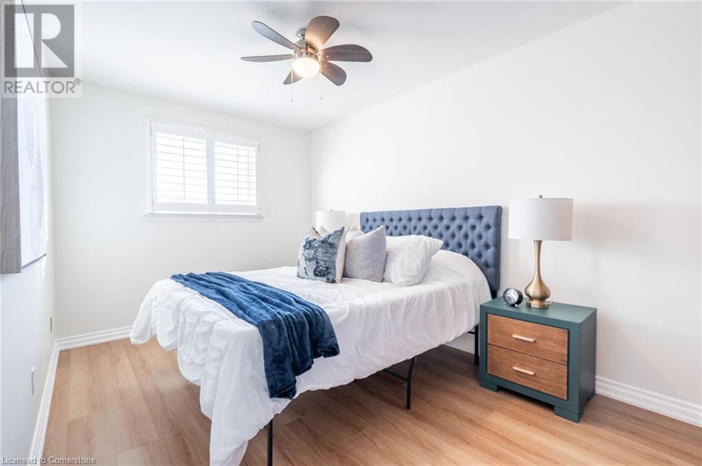 586 Renforth Drive Unit# 40, Etobicoke, Ontario  M9C 2N5 - Photo 15 - 40669890