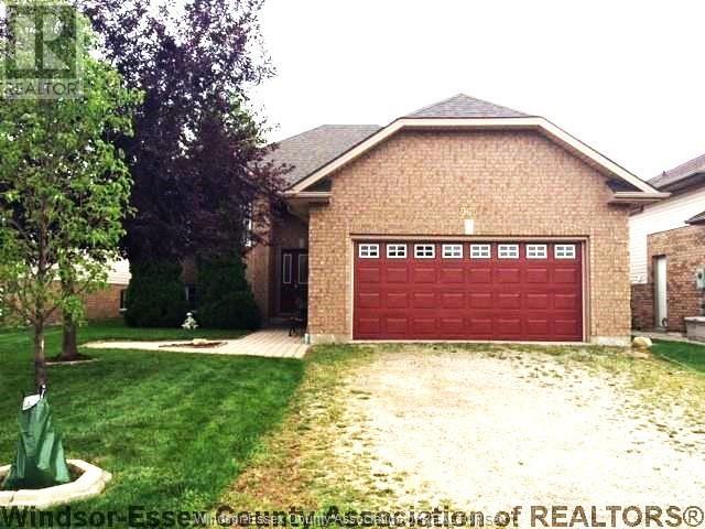 MLS# 24026445: 965 BELLAGIO, Windsor, Canada