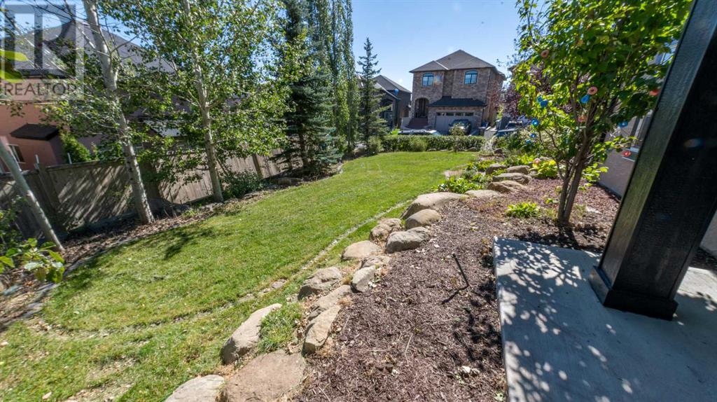 212 Sherwood Rise Nw, Calgary, Alberta  T3R 1P7 - Photo 3 - A2162834