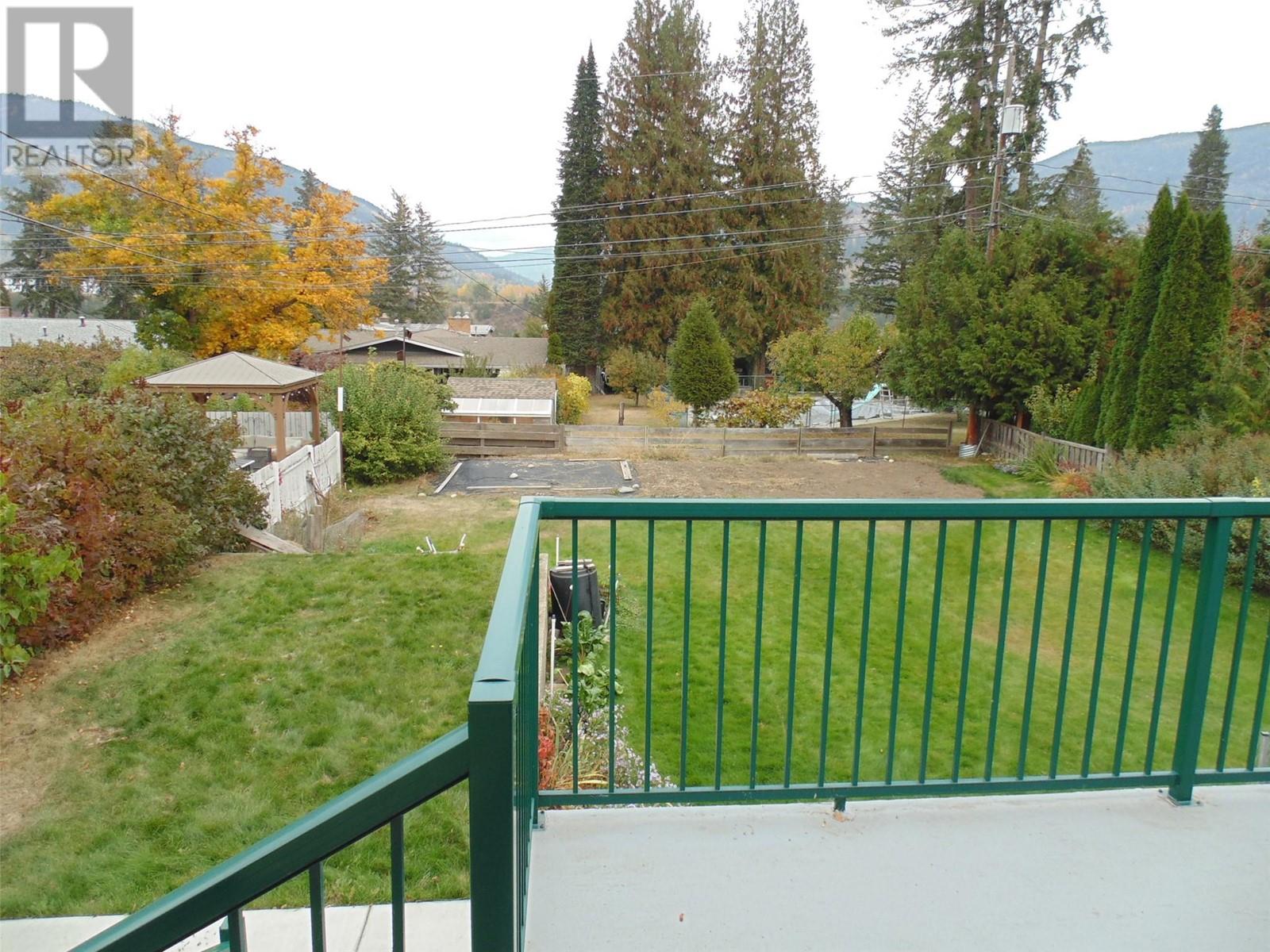 1691 Silverwood Crescent, Castlegar, British Columbia  V1N 2L9 - Photo 22 - 10326669