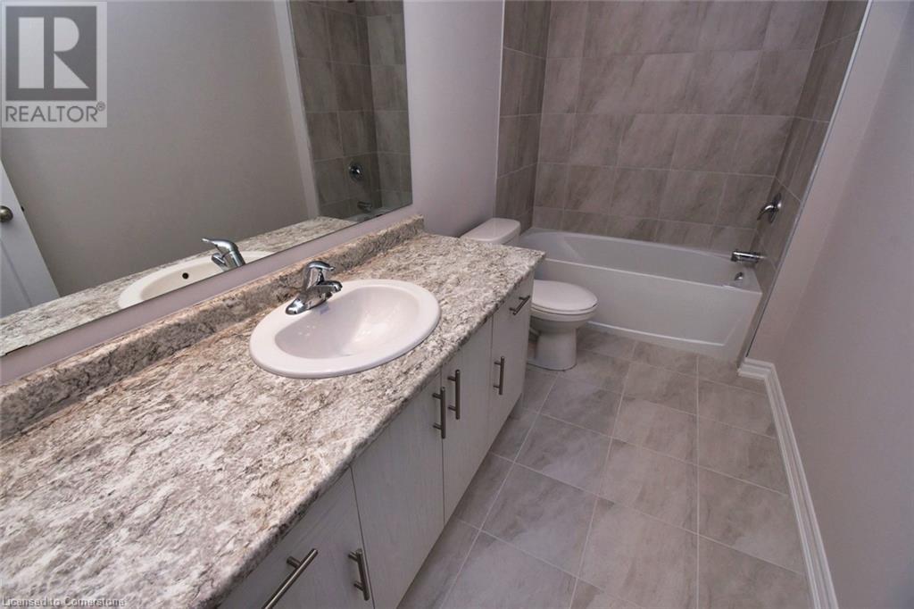 677 Park Road N Unit# 85, Brantford, Ontario  N3R 0A2 - Photo 32 - 40670179