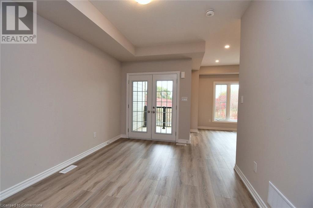 677 Park Road N Unit# 85, Brantford, Ontario  N3R 0A2 - Photo 8 - 40670179