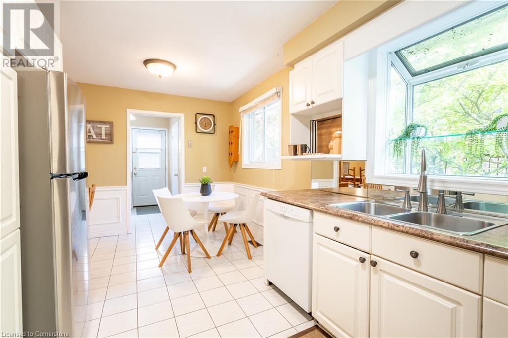 93 Turnbull Road, Dundas, Ontario  L9H 5R8 - Photo 11 - 40670206