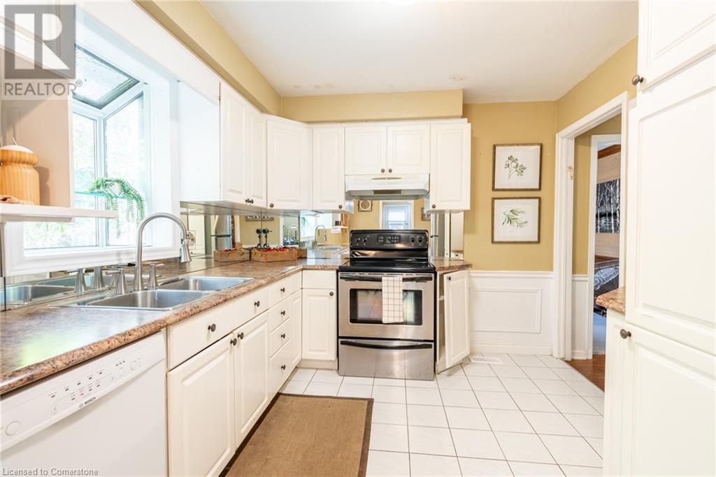 93 Turnbull Road, Dundas, Ontario  L9H 5R8 - Photo 12 - 40670206