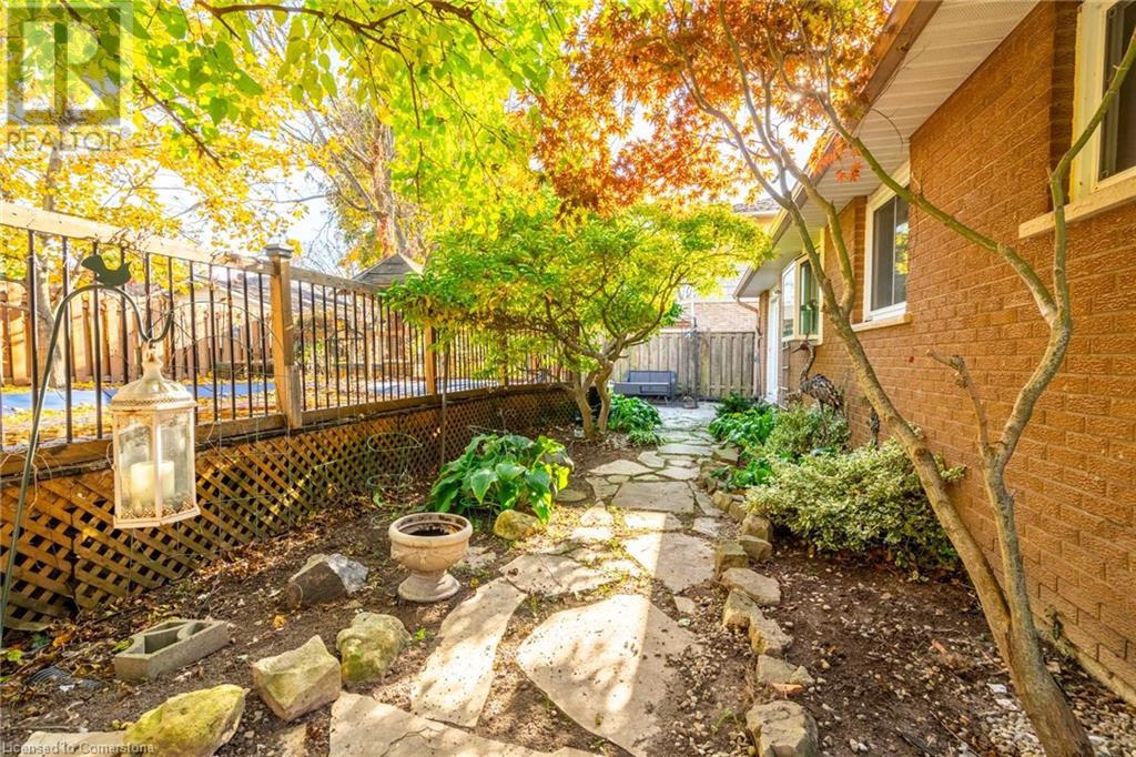 93 Turnbull Road, Dundas, Ontario  L9H 5R8 - Photo 36 - 40670206