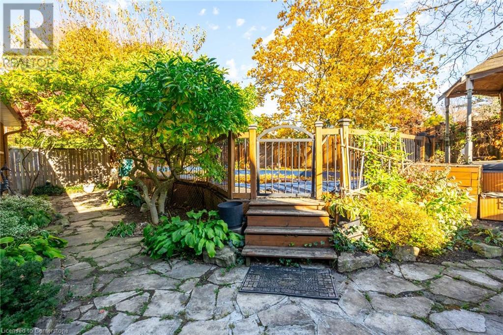 93 Turnbull Road, Dundas, Ontario  L9H 5R8 - Photo 38 - 40670206