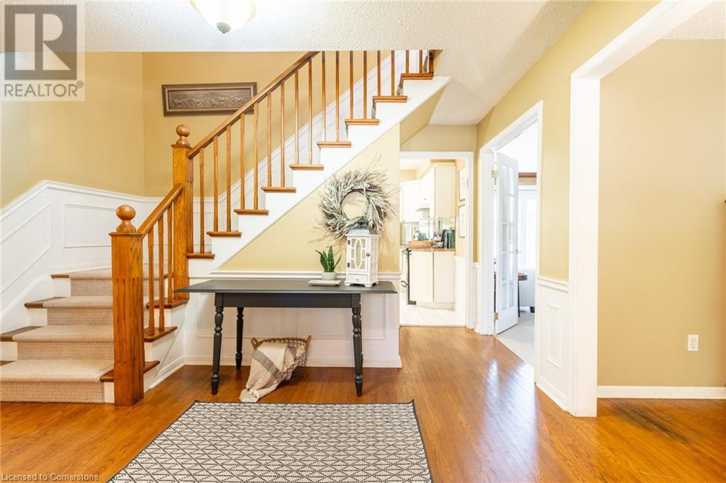 93 Turnbull Road, Dundas, Ontario  L9H 5R8 - Photo 5 - 40670206