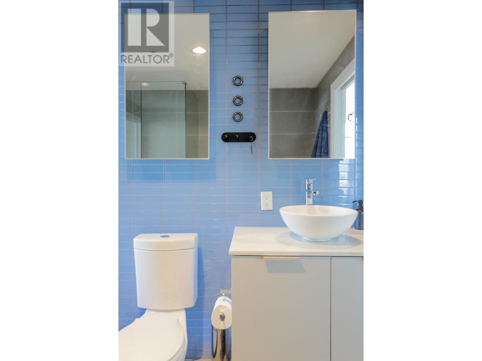 Listing Picture 12 of 22 : 2201 108 W CORDOVA STREET, Vancouver / 溫哥華 - 魯藝地產 Yvonne Lu Group - MLS Medallion Club Member