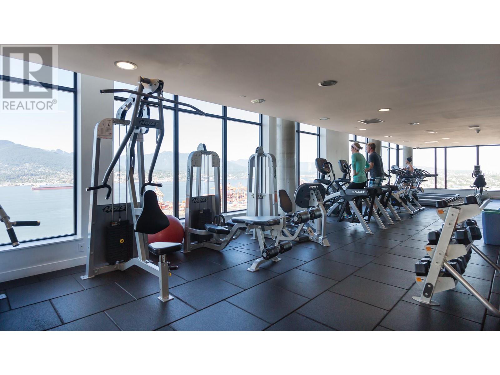 Listing Picture 21 of 22 : 2201 108 W CORDOVA STREET, Vancouver / 溫哥華 - 魯藝地產 Yvonne Lu Group - MLS Medallion Club Member