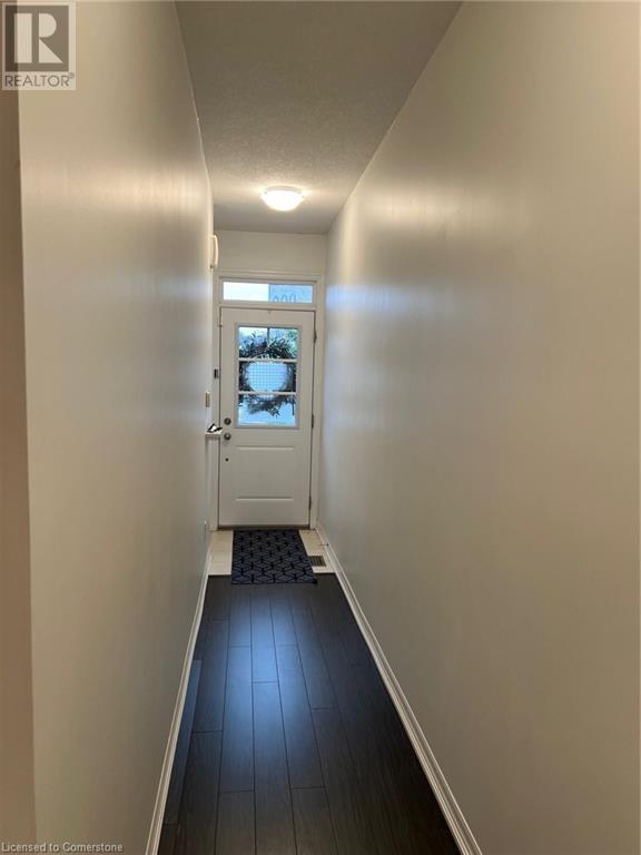 290 Barton Street W Unit# 27, Hamilton, Ontario  L8R 3P3 - Photo 2 - 40670254