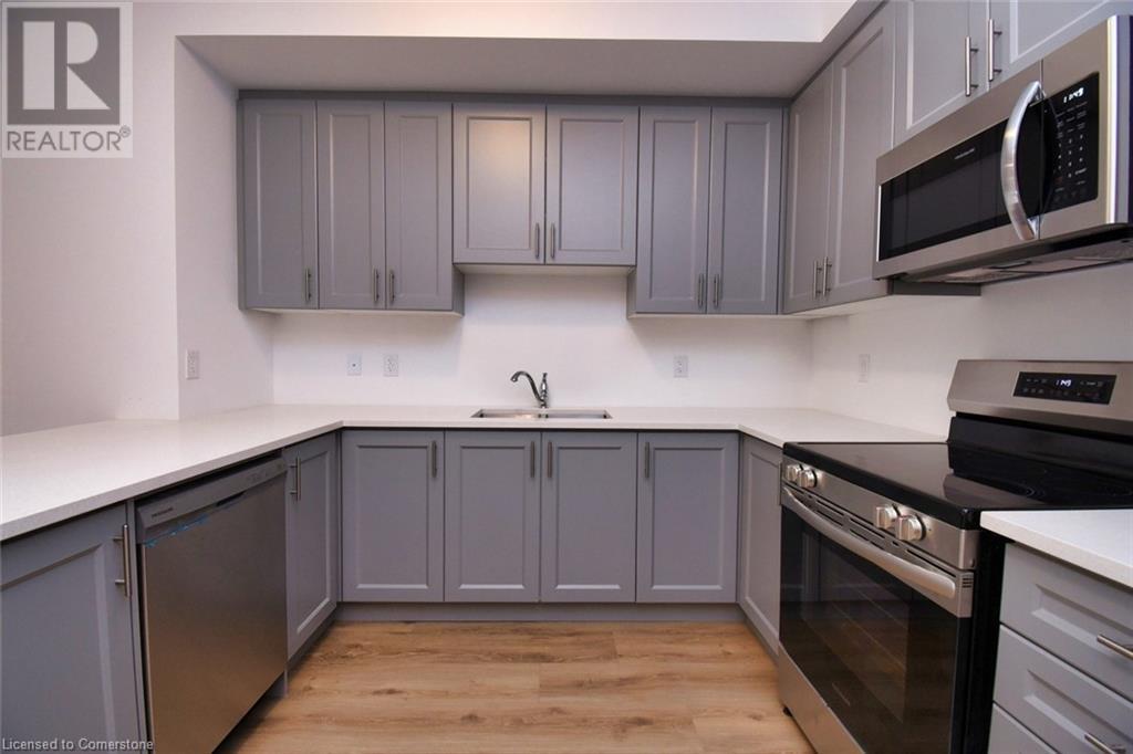 677 Park Road N Unit# 88, Brantford, Ontario  N3R 0A2 - Photo 12 - 40670247