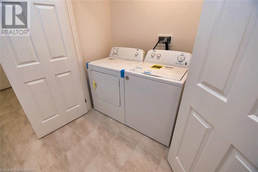 677 Park Road N Unit# 88, Brantford, Ontario  N3R 0A2 - Photo 32 - 40670247