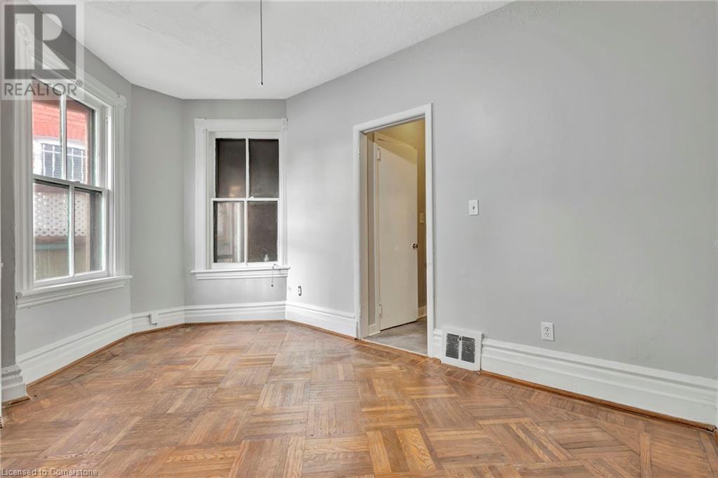 304 Emerald Street N, Hamilton, Ontario  L8L 5L3 - Photo 18 - 40670027