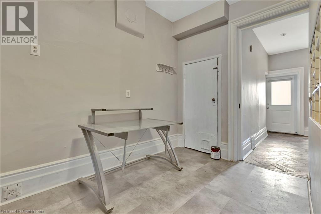 304 Emerald Street N, Hamilton, Ontario  L8L 5L3 - Photo 23 - 40670027