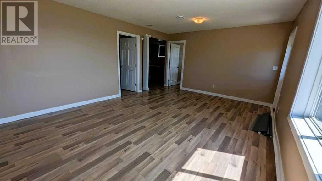 7011 49a Avenue, Camrose, Alberta  T6L 6J5 - Photo 21 - A2175874