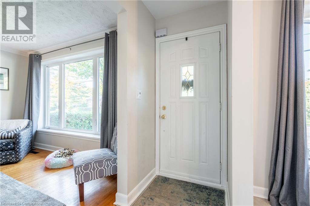 2290 Woodward Avenue, Burlington, Ontario  L7R 1T6 - Photo 4 - 40668467