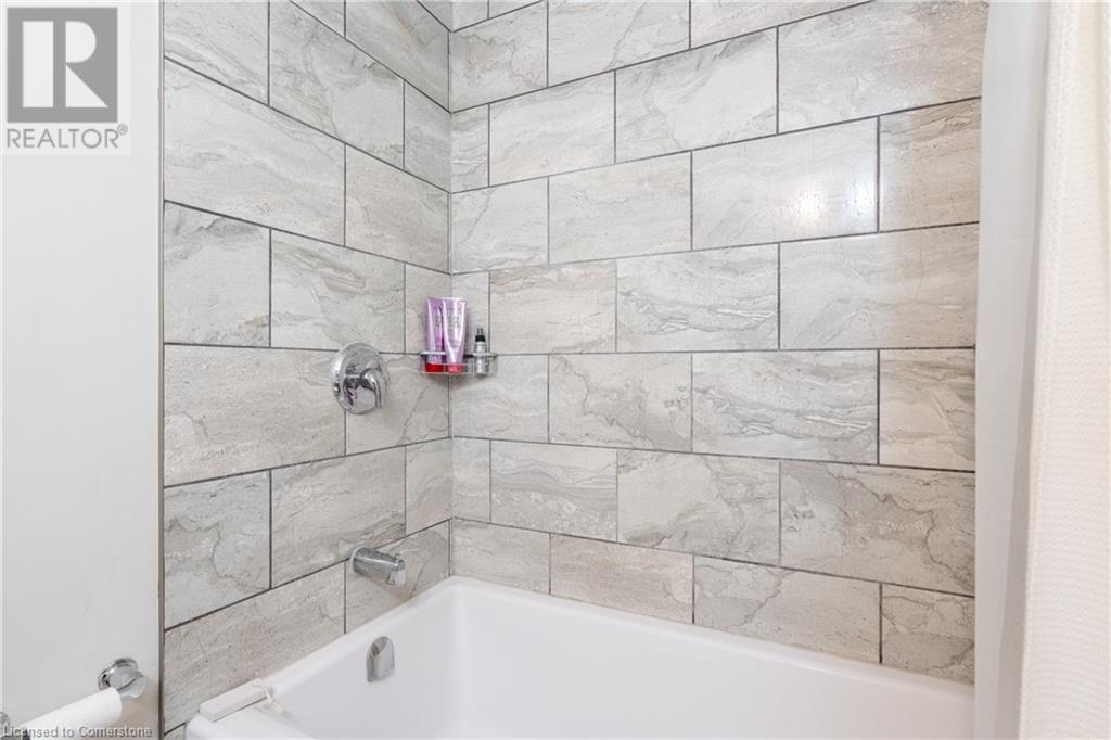 2290 Woodward Avenue, Burlington, Ontario  L7R 1T6 - Photo 18 - 40668467