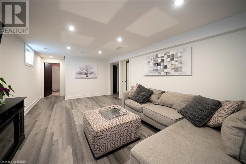 14 Willowbrook Drive, Welland, Ontario  L3C 0G1 - Photo 14 - 40669725