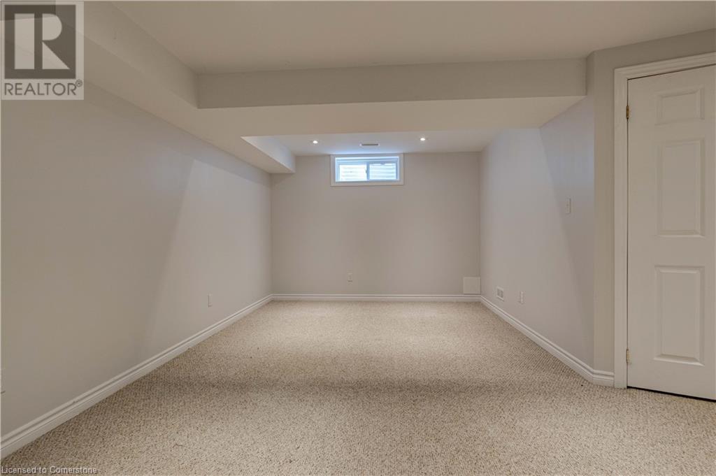 656 New Hampshire Street, Waterloo, Ontario  N2K 4L8 - Photo 38 - 40670153