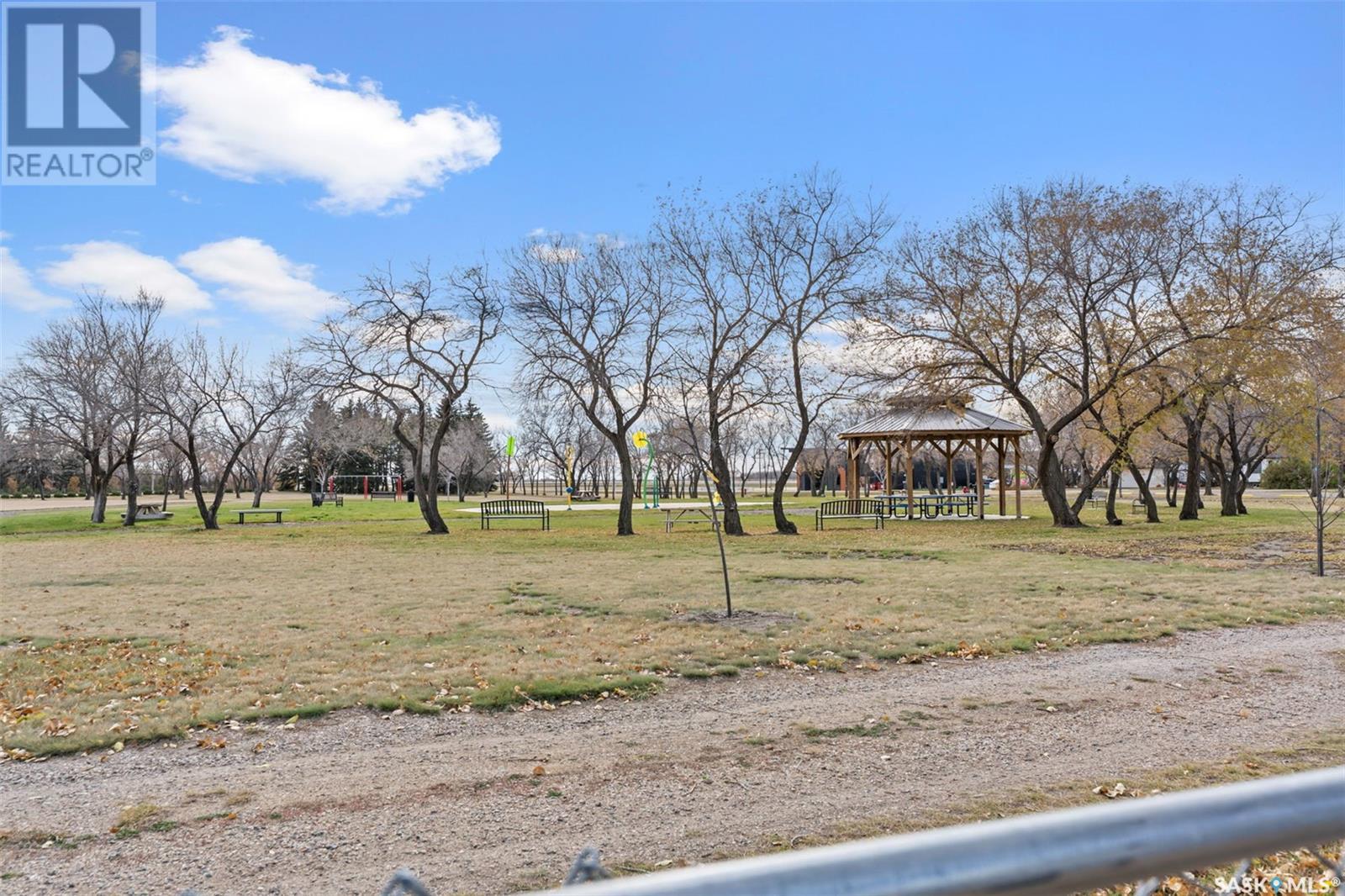 110 4th Street E, Langham, Saskatchewan  S0K 2L0 - Photo 43 - SK986993