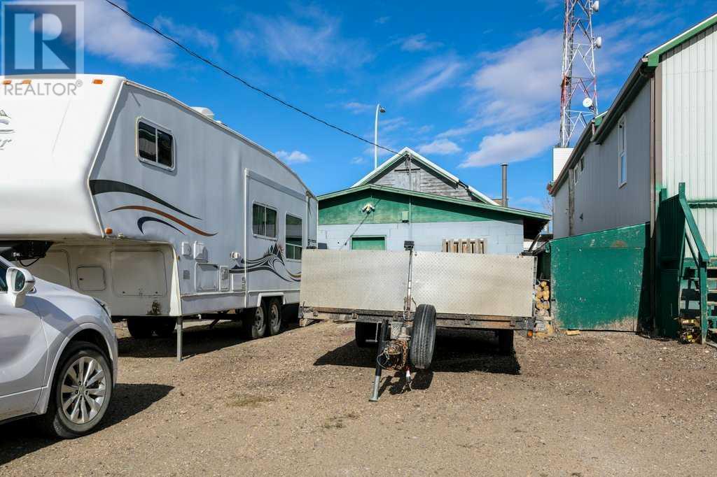421 2 Avenue  N, Vauxhall, Alberta  T0K 2K0 - Photo 3 - A2175917