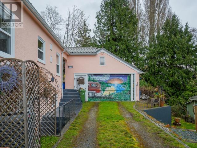 6912 Gerrard Street, Powell River, British Columbia  V8A 1S5 - Photo 17 - 18435