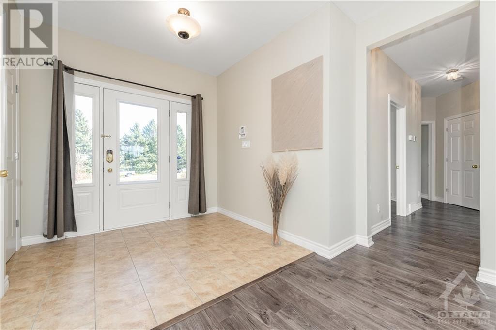 1620 Sequoia Drive, Ottawa, Ontario  K4C 1C2 - Photo 4 - X9768487