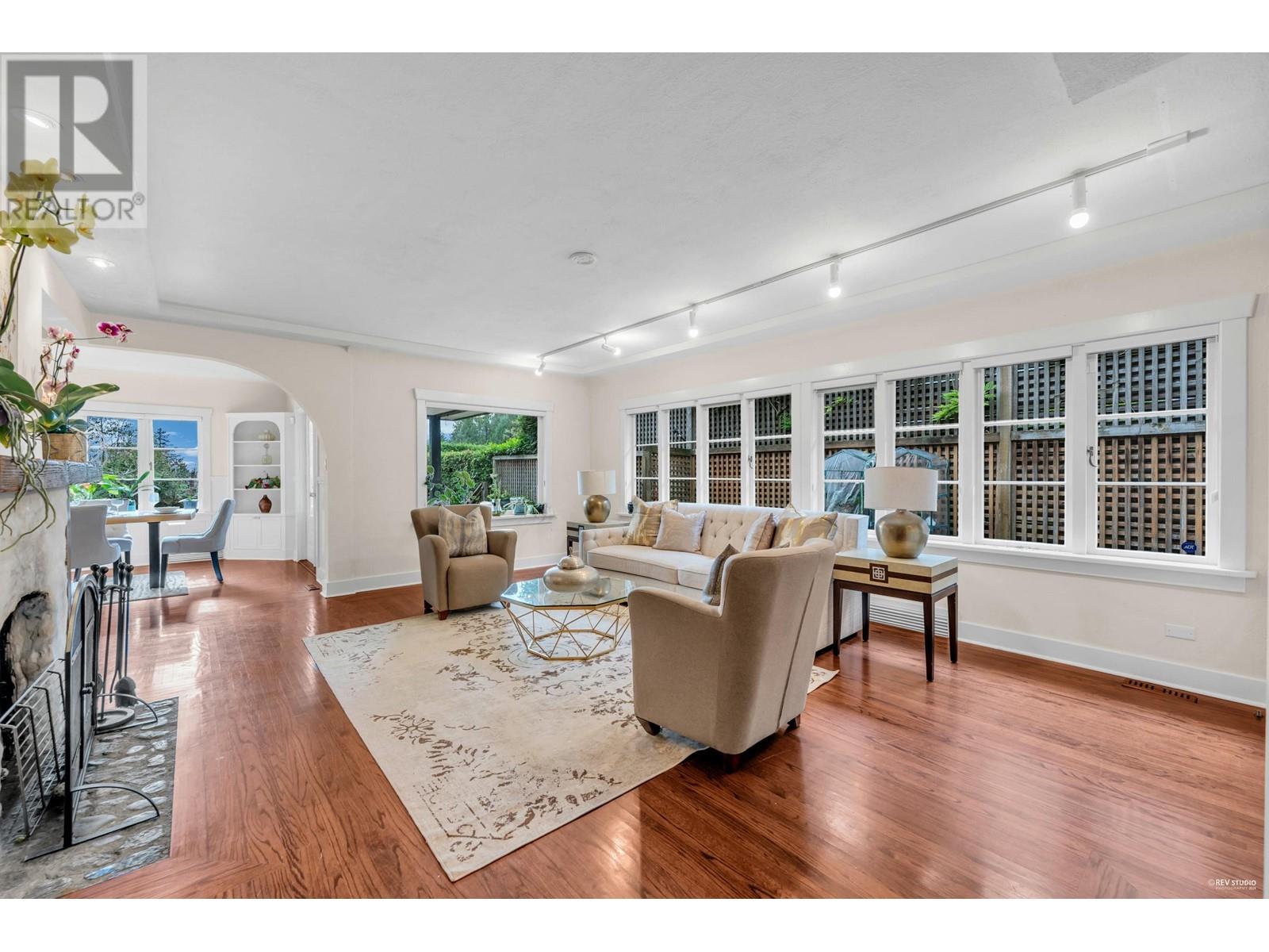 1340 Palmerston Avenue, West Vancouver, British Columbia  V7T 2H7 - Photo 11 - R2939529