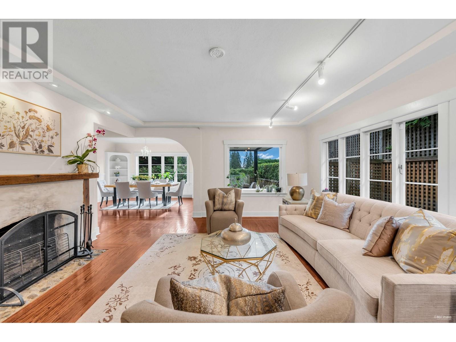 1340 Palmerston Avenue, West Vancouver, British Columbia  V7T 2H7 - Photo 12 - R2939529