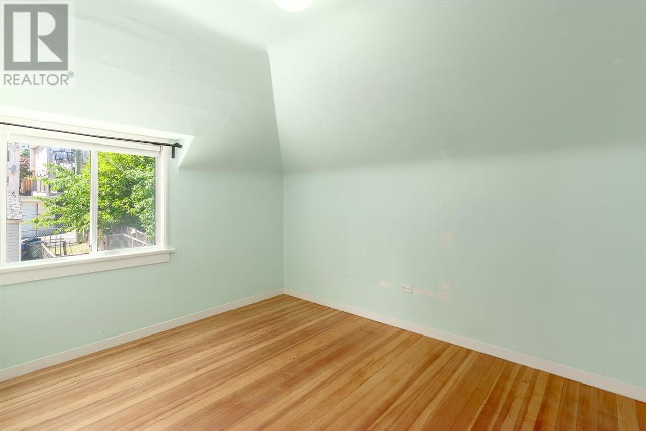 1389 E 39th Avenue, Vancouver, British Columbia V5W 4C3 - Photo 12 - R2939492
